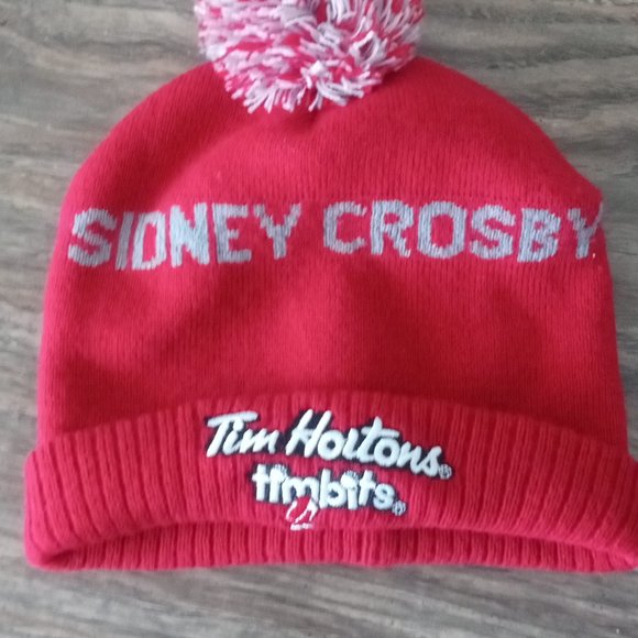 Sydney Crosby Tim Hortons Timbits Winter Youth Hat Toque Red Color Acrylic Knit - Picture 4 of 4